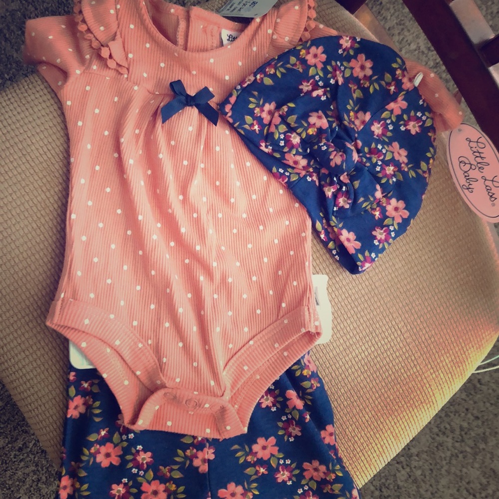 Adorable outfit/set 😍